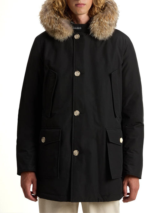 ARCTIC DETACHABLE FUR PARKA Woolrich Giubbino Uomo Cfwoou0482mhut0001 Nero