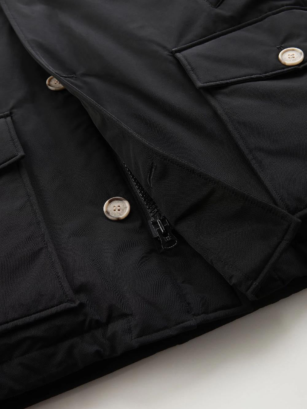 ARCTIC DETACHABLE FUR ANORAK Woolrich Giubbino Uomo Cfwoou0484mrut0001 Nero