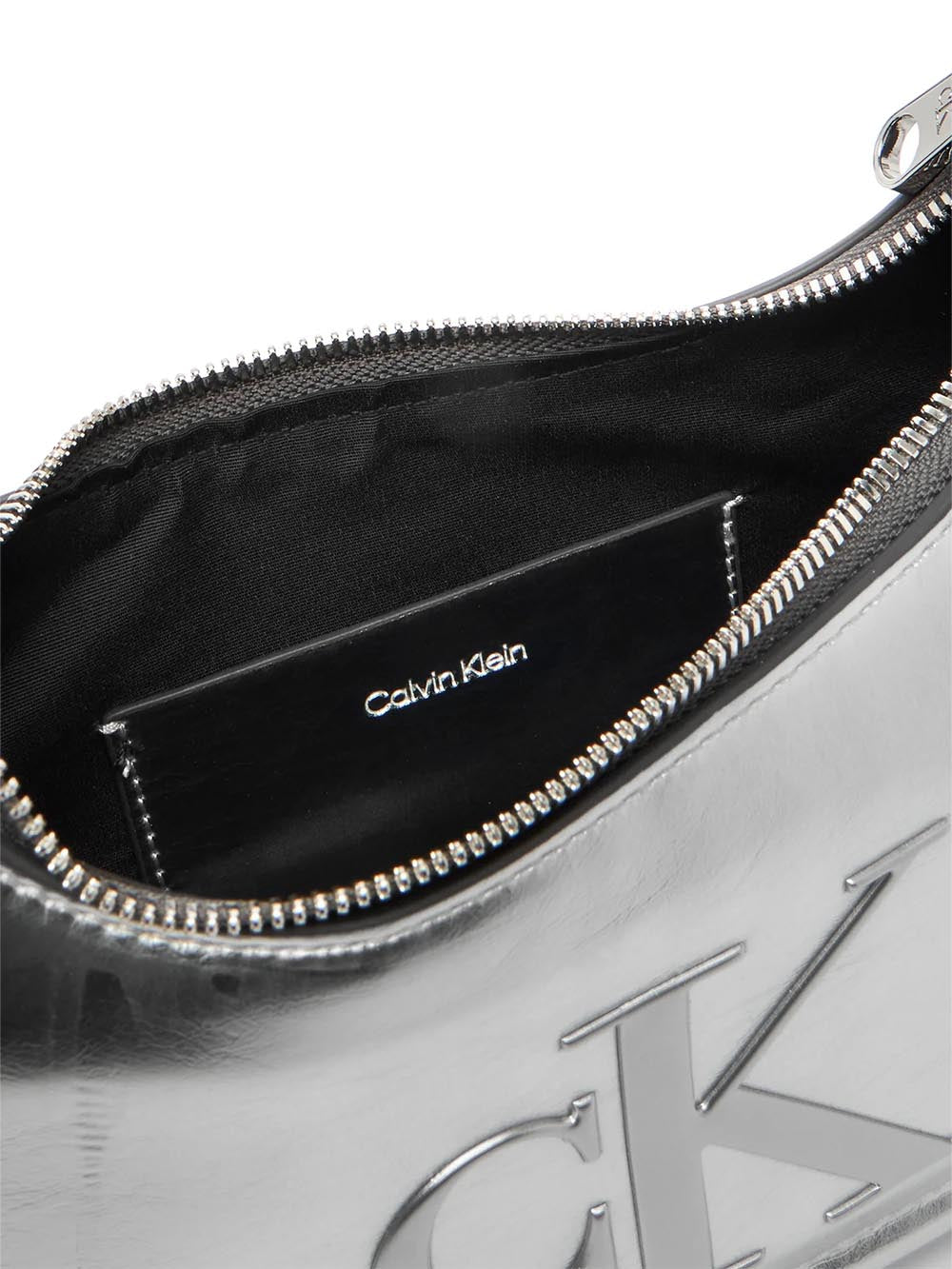 bold ck metallic shoulder bag Calvin Klein Borsa a Spalla Donna Lv04f3332g Argento