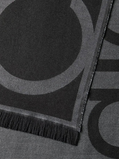 oversized logo lw jacquard sto Calvin Klein Foulard Donna Lv04f8066g Nero grigio