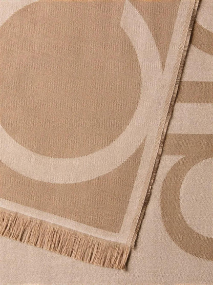 oversized logo lw jacquard sto Calvin Klein Foulard Donna Lv04f8066g Beige