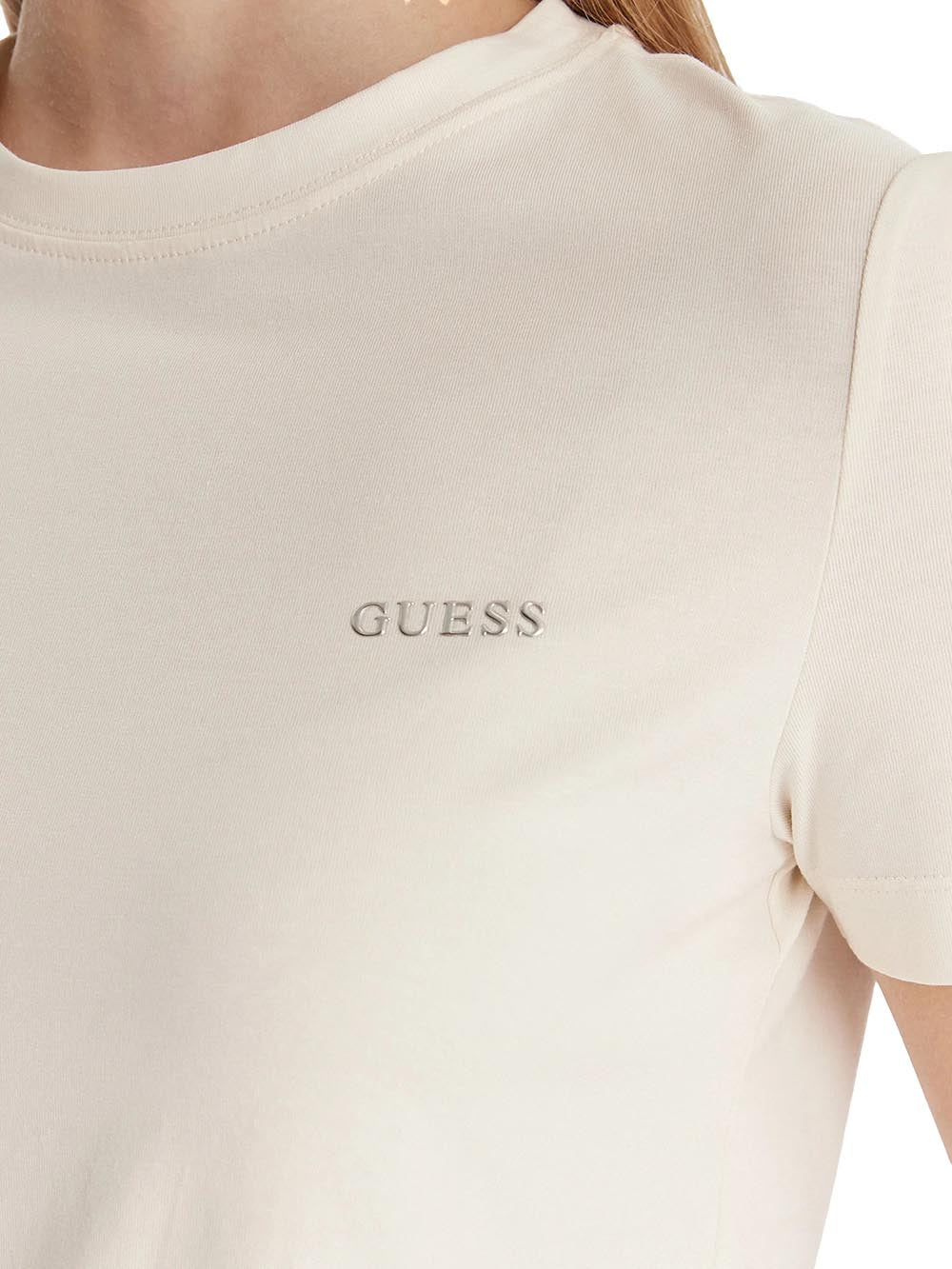 TRACEY CN SS T-SHIRT Guess T-shirt Donna V6ri07 J1314 Panna