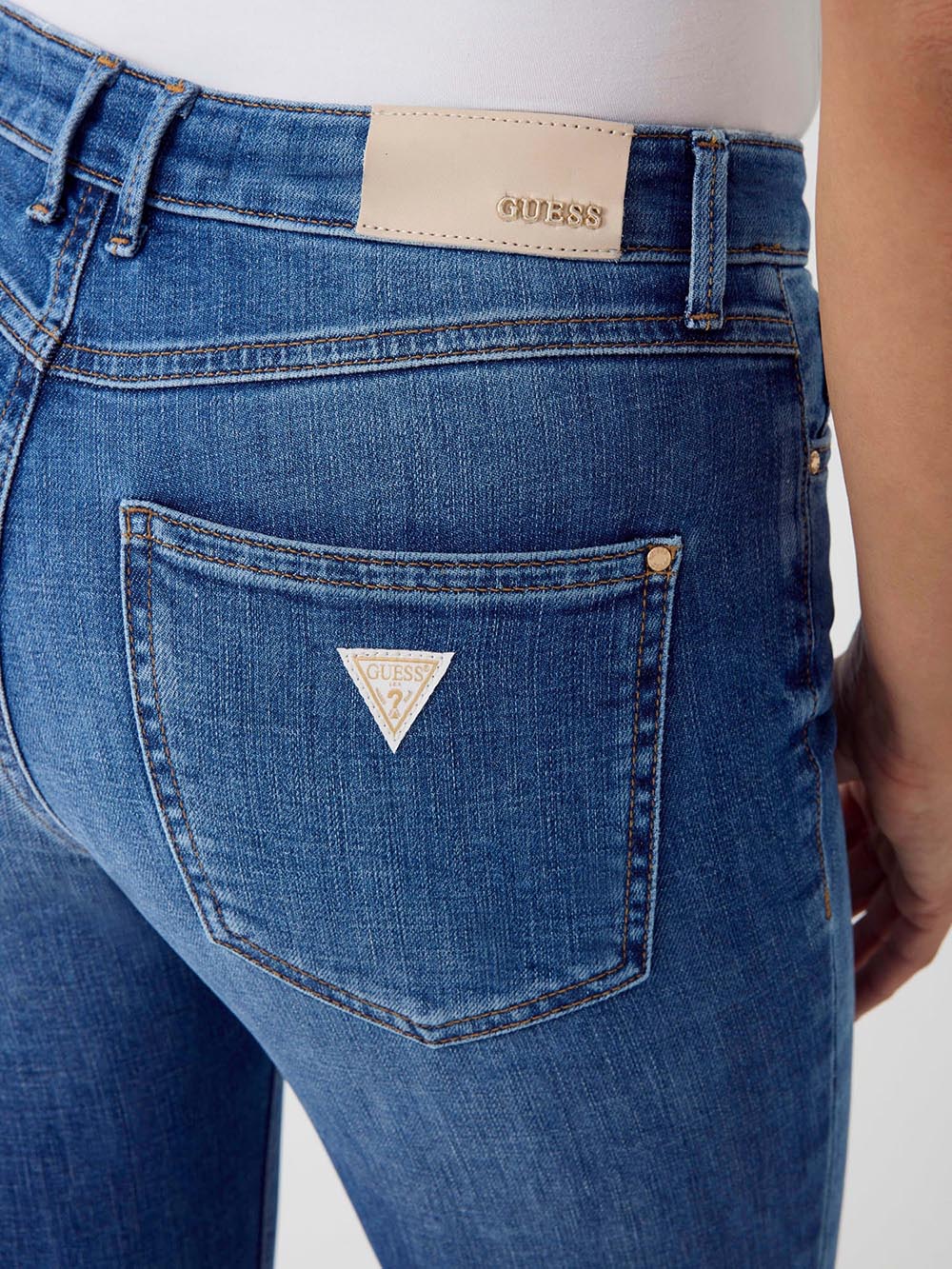 1981 SKINNY Guess Jeans Donna W6ya46 D1538 Medio