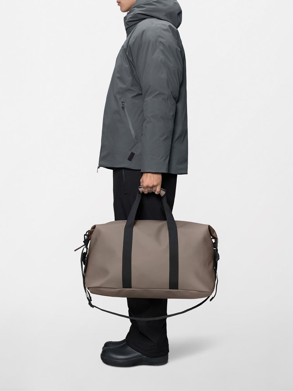 hilo weekend bag w3 Rains Borsone Unisex 14200 Fango
