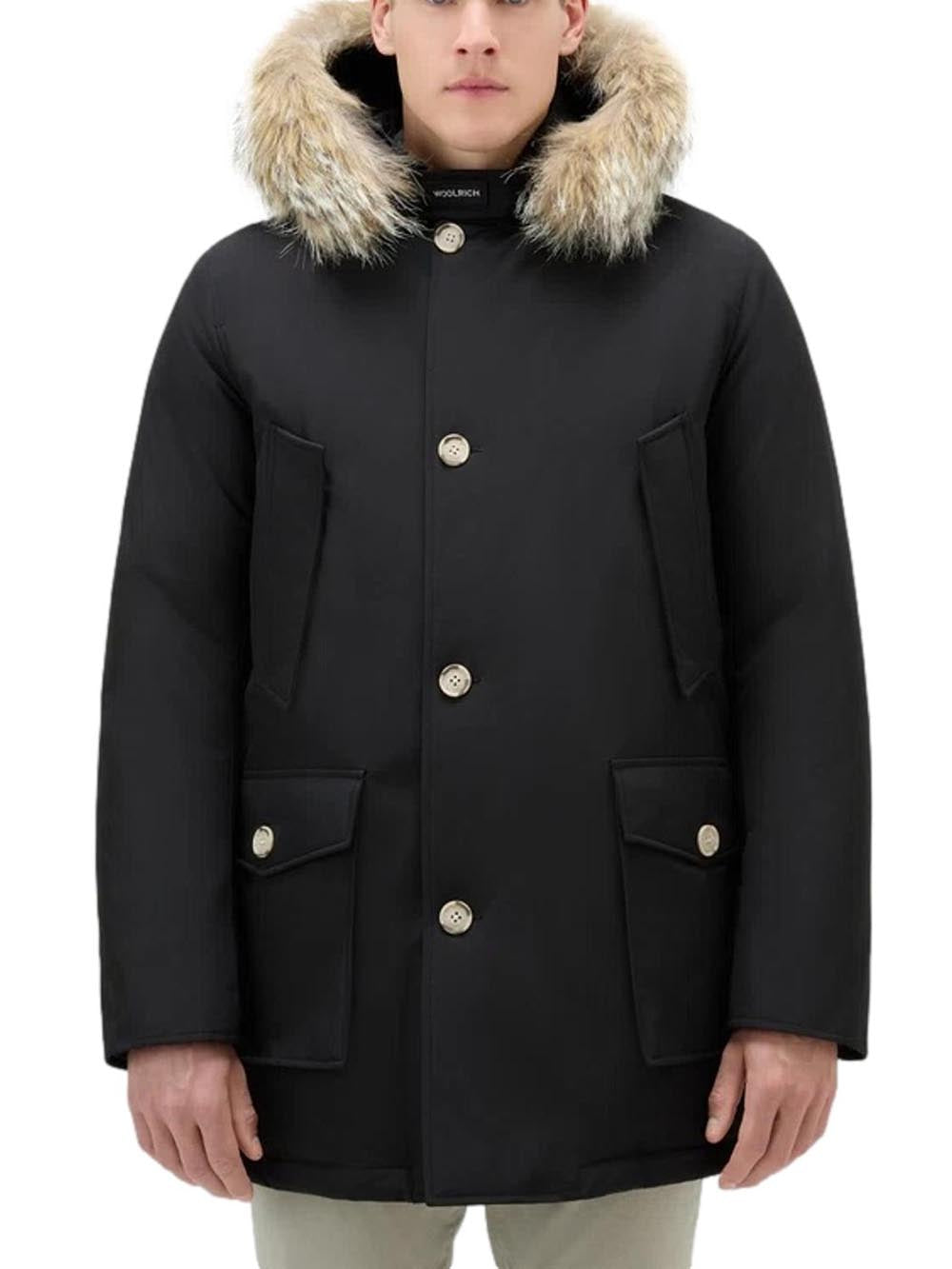 ARCTIC DETACHABLE FUR PARKA Woolrich Giubbino Uomo Cfwoou0482mbut0001 Nero