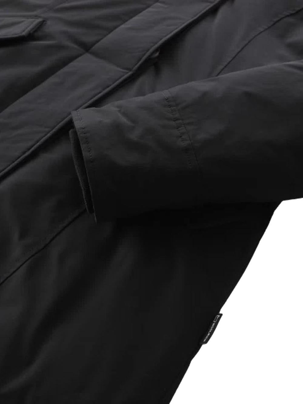 LUXURY ARCTIC PARKA Woolrich Giubbino Donna Cfwwou0652fbut3128 Nero